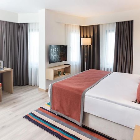 TRYP by Wyndham Ankara Oran Hotel Bagian luar foto