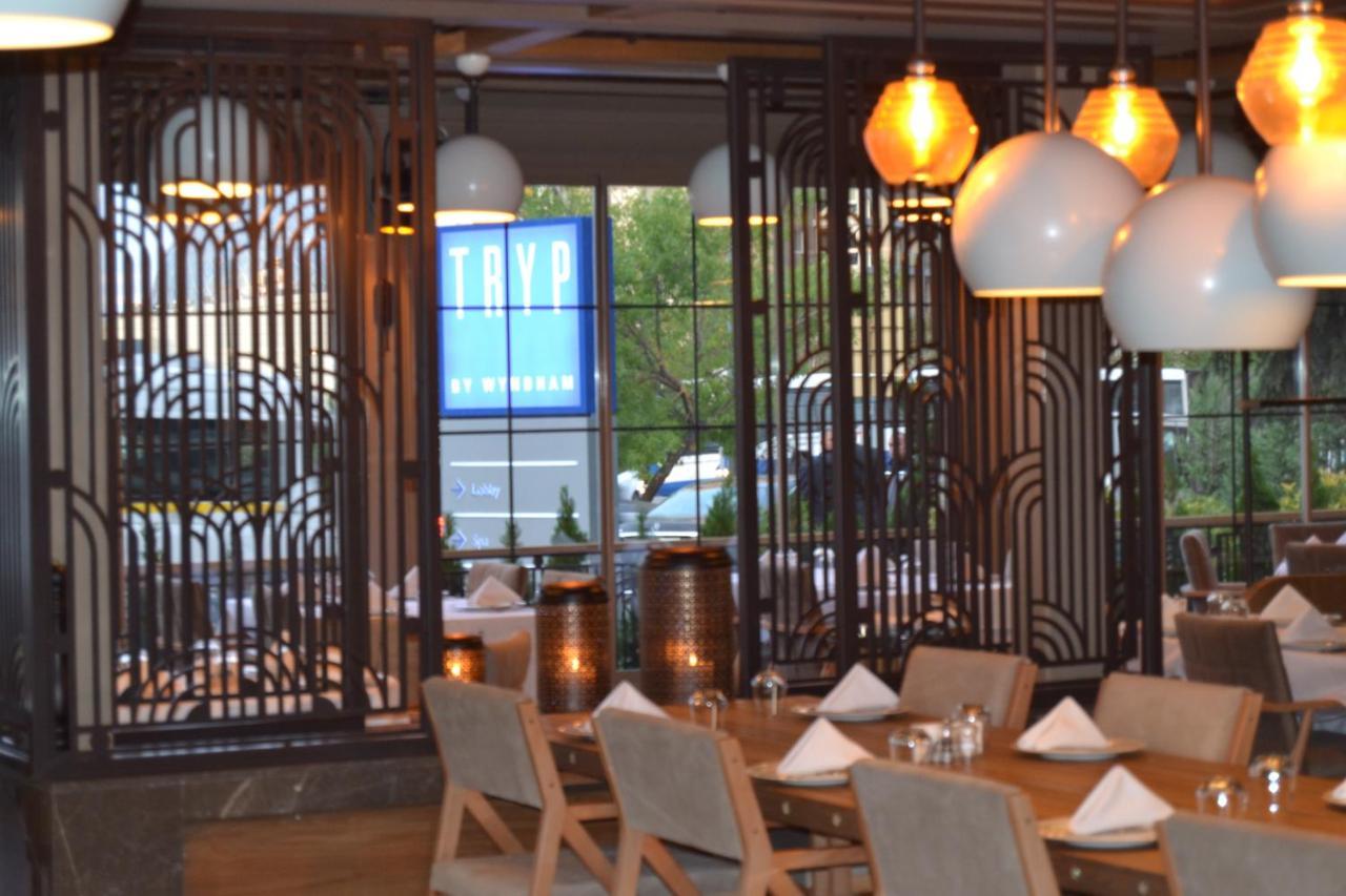 TRYP by Wyndham Ankara Oran Hotel Bagian luar foto