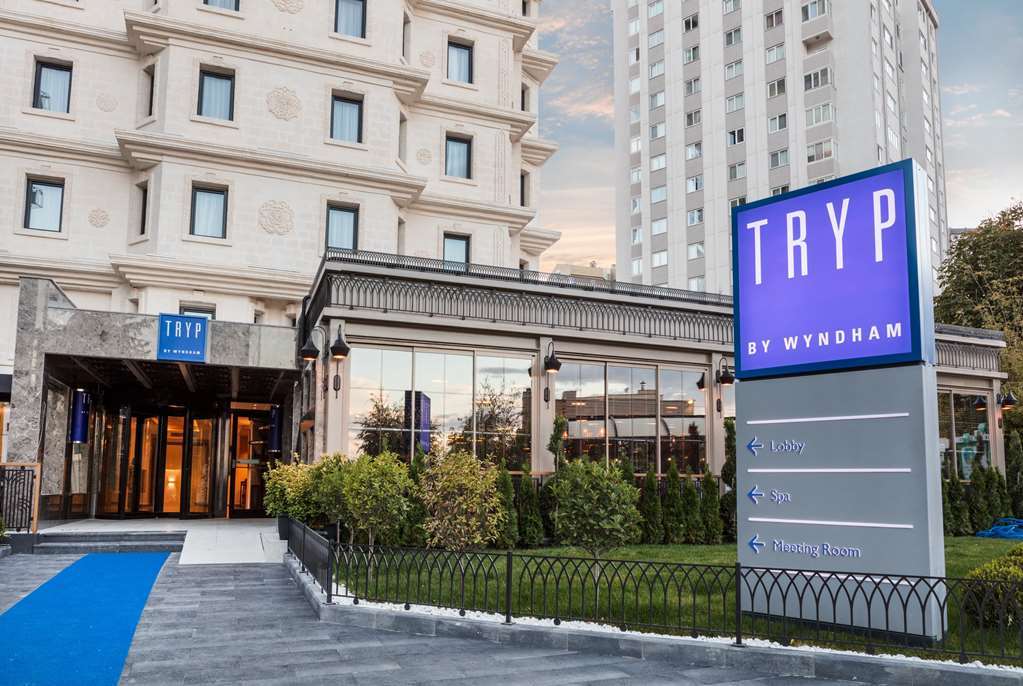 TRYP by Wyndham Ankara Oran Hotel Bagian luar foto